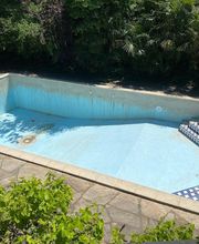 Senegas Piscine image 17