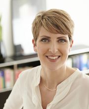 Juliane Martin
Rechtsanwältin und Notarin
Fachanwältin für Erbrecht
Fachanwältin für Familienrecht