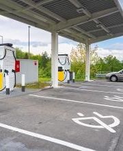 Shell Recharge Charging Station Bild 1