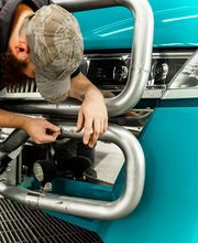 J&J Truck and Auto Body image 9
