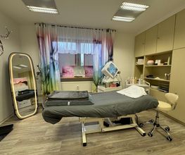 Studio Byonik.jpg