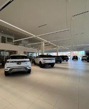 Land Rover Novi showroom view 2