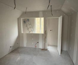 EZM Isolation image 11