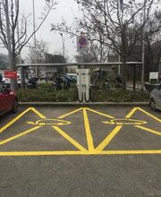 Shell Recharge Charging Station Bild 1