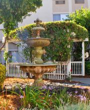 Carlton Senior Living San Leandro image 7