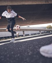 Fussballmarkt Dominik Kaesberg Bild 8