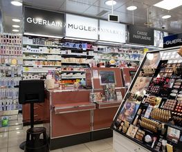 caisse-pharmacie-sun-store-lausanne-gare-cff