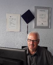 AXA Versicherung Michael Schwarz Bild 2