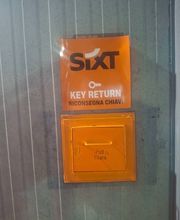 SIXT Noleggio Auto - Palermo - Aeroporto di Palermo Falcone e Borsellino (PMO) immagine 8