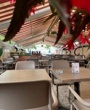 Café, Restaurant du Port Bild 5