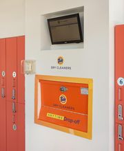 Tide Cleaners image 10