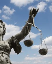 Rechtsanwälte Dr. Wüst II Weininger und Partner mbB Bild 2