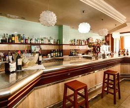 restaurate-miramar-bar-04.jpg