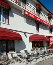 Hôtel De La Pomme D'Or image 10