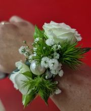 Bayer Blumen Moderne Blumengestaltung Eingang Augsburgerstr. Bild 2