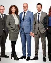 Team - AXA Versicherung Willibald Wenzl in Regen