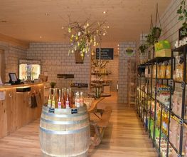 Wagis Farm - Hofladen Bild 10
