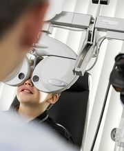 Augenarzt Dr. med. Martin Hablützel Bild 4