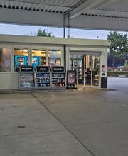 Tankstelle am Marktkauf Bild 11