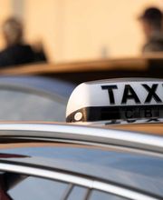 A4 Taxis image 3