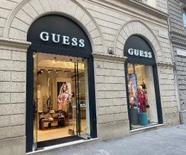 GUESS immagine 2