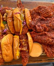 Dave's Hot Chicken image 7