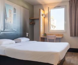 B&B HOTEL Valence Sud image 1