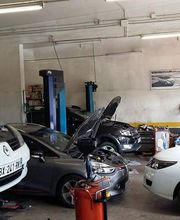 Rouret Automobiles image 4