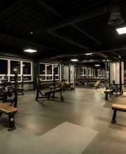 Fitness First Hamburg Bahrenfeld - Langhantel Training