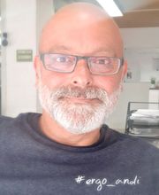 portraitSq