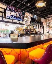 Barrio Queen image 14