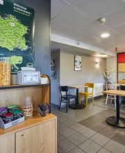 B&B HOTEL Cherbourg image 12