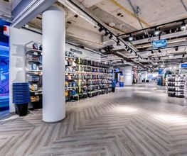 DECATHLON Connect Berlin Hauptbahnhof Bild 1