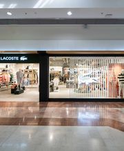 Close Up - Store