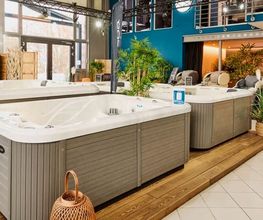 Whirlpool Center Bild 1
