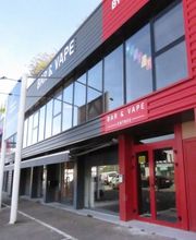 Bar & Vape image 1