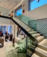 GUESS imagen 9