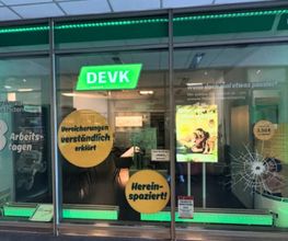 Außenansicht Versicherungsagentur DEVK Versicherungen Stefanie Faxel