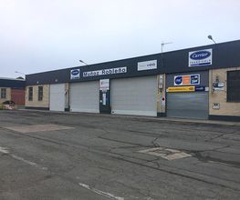 MUNOZROBLENO-fachada.jpg