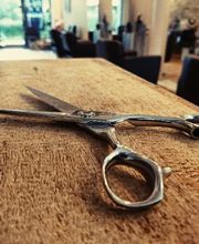Arte Coiffure image 10