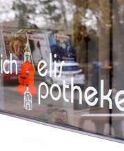 Aussenansicht der Michaelis-Apotheke