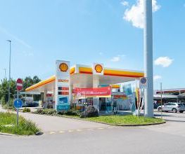 Shell Recharge Charging Station Bild 2