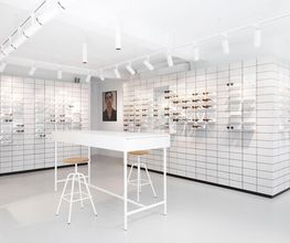 VIU - Optiker & Brillengeschäft Bild 1