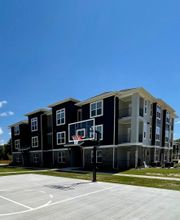 The Palms at Sunset Lakes Apartment Homes image 4