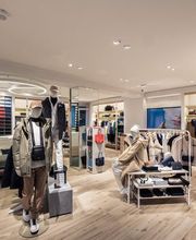 Boutique Lacoste Reims - Vue intérieure