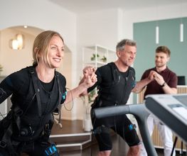 tenless EMS Personaltraining unter fachkundiger Anleitung