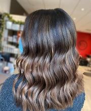 Fantastic Sams Cut & Color image 11