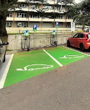 Shell Recharge Charging Station Bild 1