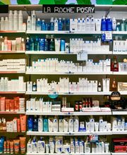 Pharmacie-Droguerie-Herboristerie de la Gare Sàrl Bild 9