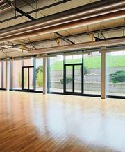 Yoga & Pilateszentrale, Caroline Gumbiller Bild 4